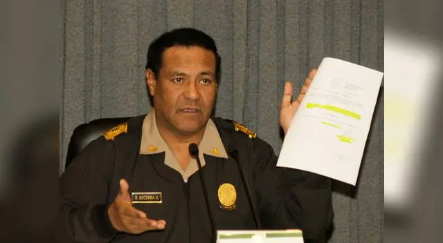 Raúl Becerra fue director de la PNP y hoy está detenido Raúl Becerra fue director de la PNP y hoy está detenido