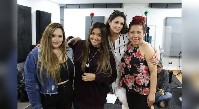 Rebeca con Shantall, y las Susan