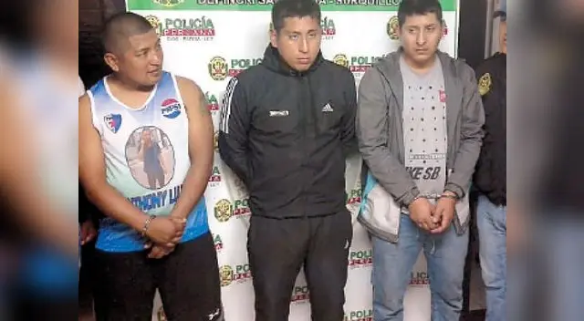 Policía captura jugando fútbol a tres raqueteros Policía captura jugando fútbol a tres raqueteros