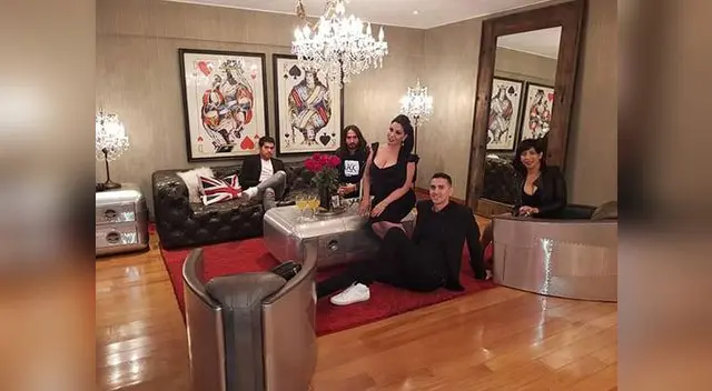 Paola Ruiz de nuevo está dando que hablar luego de comentar que Timothy Oulton, diseñador del famoso pelotero Cristiano Ronaldo Paola Ruiz de nuevo está dando que hablar luego de comentar que Timothy Oulton, diseñador del famoso pelotero Cristiano Ronaldo