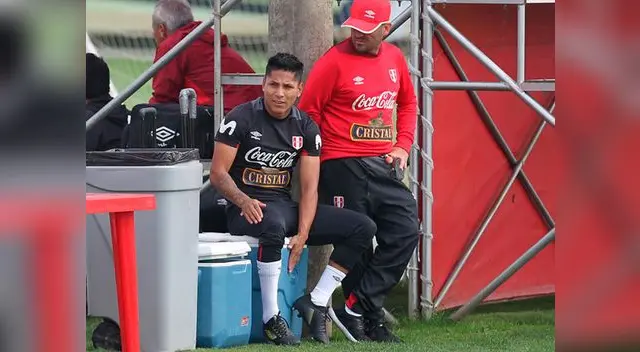 Duro golpe en la cabeza aleja a Raúl Ruidíaz del amistoso de la selección peruana contra Ecuador Duro golpe en la cabeza aleja a Raúl Ruidíaz del amistoso de la selección peruana contra Ecuador