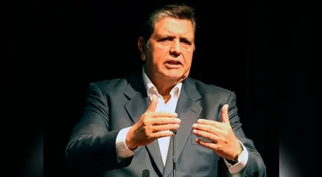 Alan García llega a Lima para rendir su manifestación sobre caso del Metro de Lima   