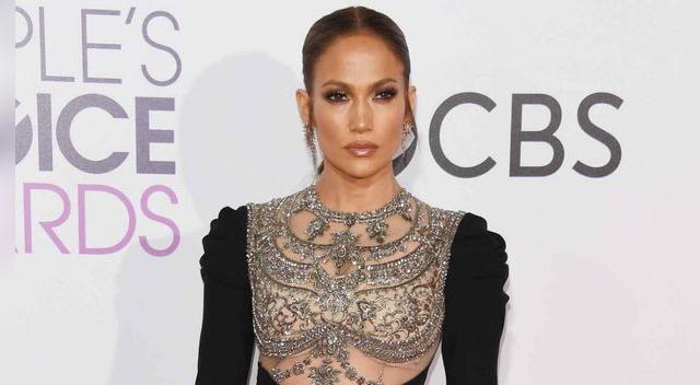 Jennifer Lopez en su faceta más tierna junto a sus mellizos Max y Emme Jennifer Lopez en su faceta más tierna junto a sus mellizos Max y Emme