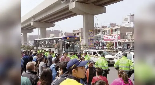 Los transportistas lograron llegar solo hasta la plaza de Acho