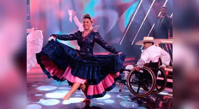 Yahaira Plasencia se lució en el programa con campeón nacional de marinera