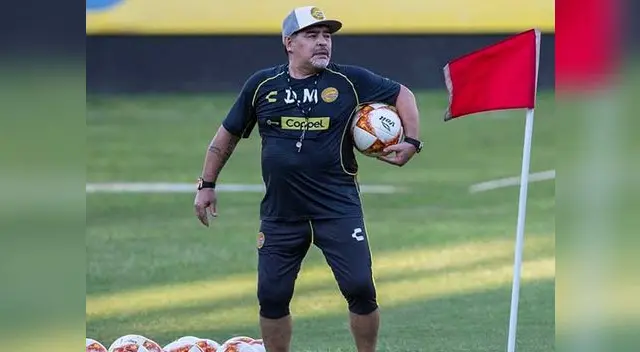 Diego Maradona sugiere el nombre del tigre