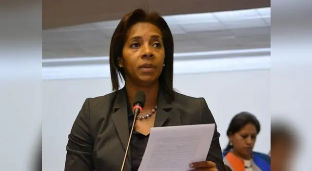 Leyla Chihuán ironizó con frase "Estoy Chihuán"