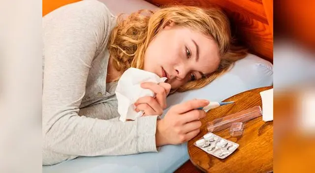 Se recomienda beber muchos líquidos calientes y descansar lo suficiente