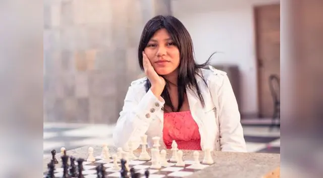 Deysi Cori tetracampeona de ajedrez 