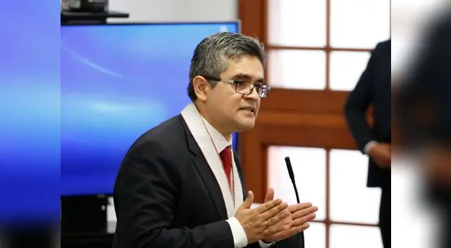 José Domingo Pérez subió 18 puntos de aprobación 