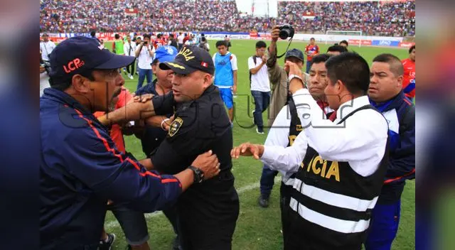 Soto asegura a sus allegados que el policía lo agredió primero