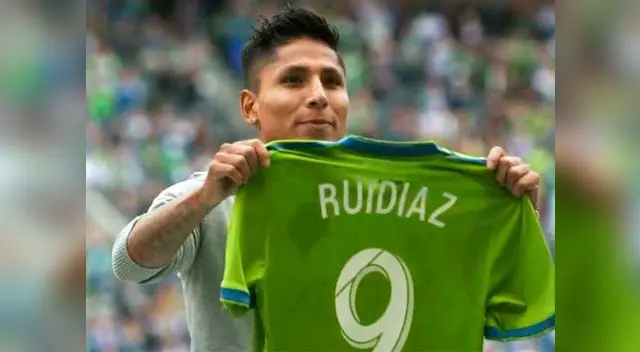 Puedes apoyar a Raúl Rudíaz para que gané el premio "Latino del año"