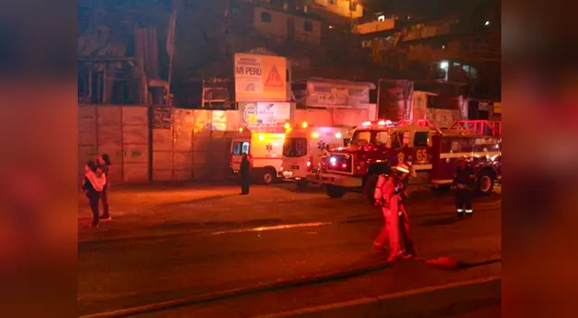 Un vivienda de Carabayllo también quedó calcinada