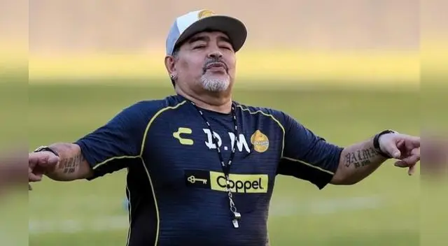 Maradona le pegó a la Conmebol