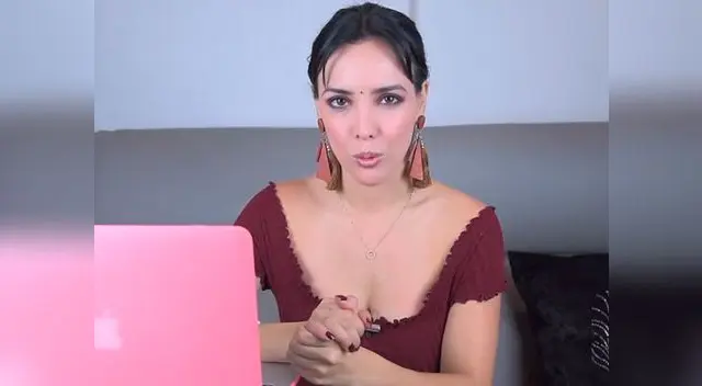 Rosángela Espinoza estrenó video en YouTube con el tema del bullying Rosángela Espinoza estrenó video en YouTube con el tema del bullying