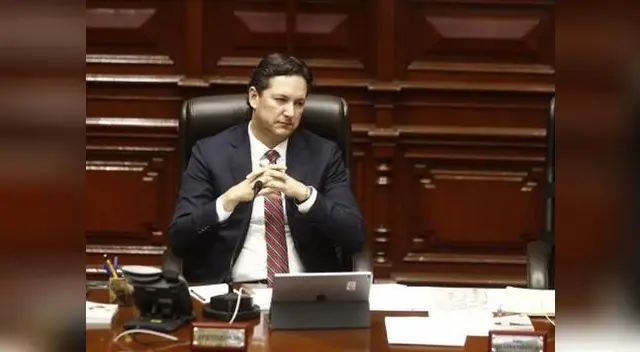 Presidente del Congreso presentó sus descargos tras denuncia en su contra Presidente del Congreso presentó sus descargos tras denuncia en su contra