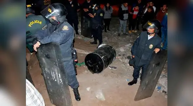 Vecinos hallaron un cadáver dentro de un cilindro 