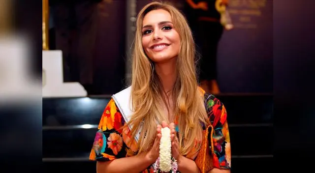 Ambas misses comparten cuarto para el Miss Universo que se vive en Tailandia