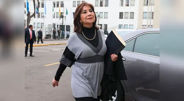 Fujimorista arremete contra supuestos trolls Fujimorista arremete contra supuestos trolls