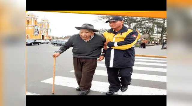 La familia debe brindar especial cuidado al adulto mayor