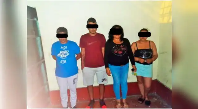 Los detenidos son investigados por los policías Los detenidos son investigados por los policías