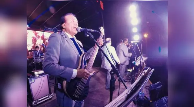 Agua Marina brilla con luz propia Agua Marina brilla con luz propia