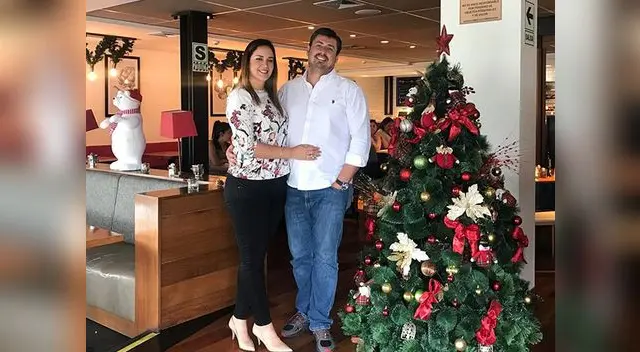 Marina Mora se empezó a lucir con su nuevo galán. Marina Mora se empezó a lucir con su nuevo galán.