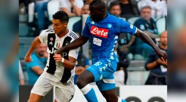 Cristiano Ronaldo y Kalidou Koulibaly FOTO: EFE