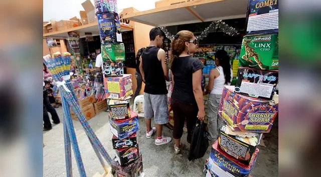Solo 15 ferias de pirotécnicos autorizadas en Lima Solo 15 ferias de pirotécnicos autorizadas en Lima