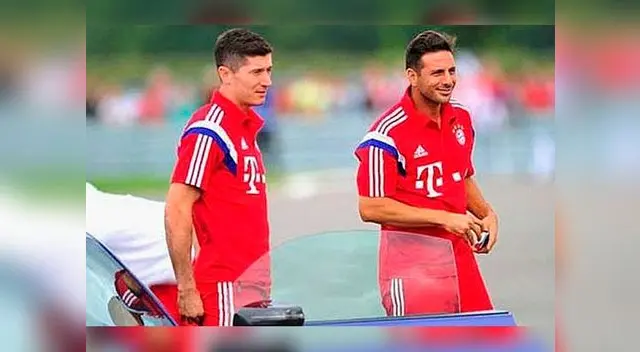 Robert Lewandowski quiere acabar con récord de Claudio Pizarro: “Es una posibilidad terminar mi carrera en el Bayern”