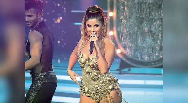 Yahaira Plasencia tuvo que responder por la revelación del locutor. 