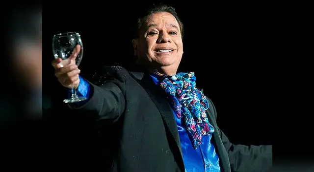 Juan Gabriel 'reaparece' y envía saludos por Año Nuevo