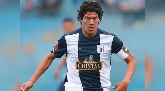 Óscar Vílchez dejó Alianza Lima y jugará en Huánuco por Alianza Universidad Óscar Vílchez dejó Alianza Lima y jugará en Huánuco por Alianza Universidad