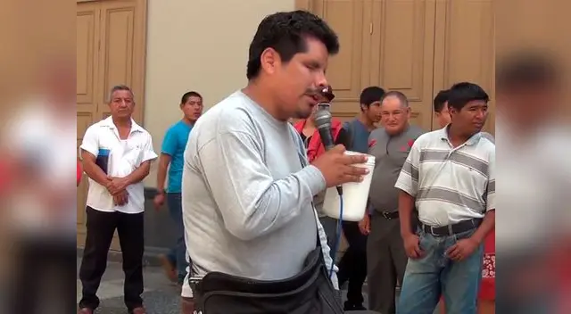 Cantantes invidentes ya no pueden cantar en el jirón de la Unión Cantantes invidentes ya no pueden cantar en el jirón de la Unión