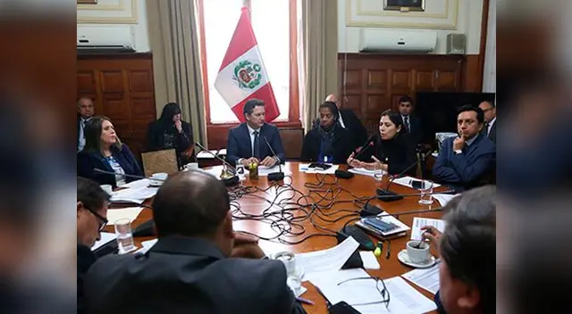 Junta de portavoces del Congreso se realizará sin Fuerza Popular ni el Apra 