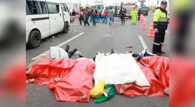 Accidente mató una familia completa Accidente mató una familia completa