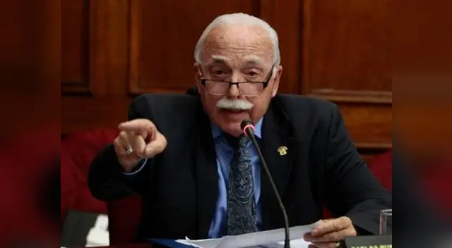 Carlos Tubino sobre moción de censura a Daniel Salaverry