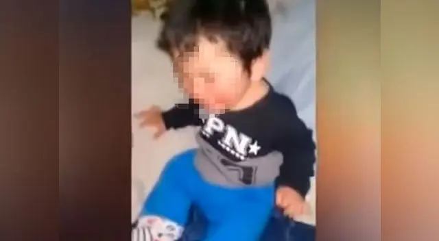 Video viral en YouTube muestra cómo la mujer deja ensangrentado a su menor hijo Video viral en YouTube muestra cómo la mujer deja ensangrentado a su menor hijo
