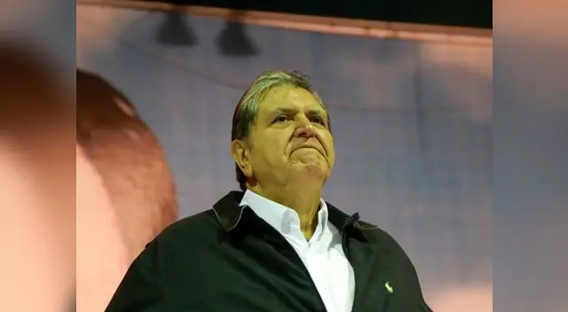 Exmandatario fue troleado por usuarios Exmandatario fue troleado por usuarios