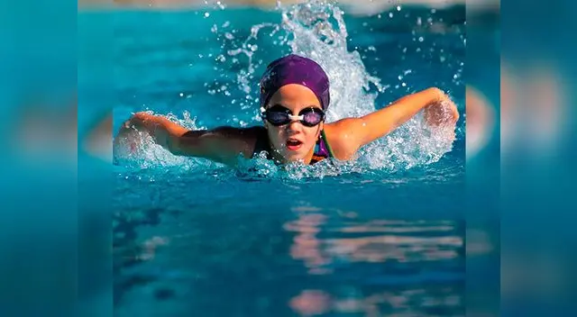 Los niños asmáticos que practican natación tienen menos ataques de asma y desarrollan una mejor condición pulmonar