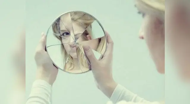 Por lo general las personas con este trastorno se miran mucho al espejo buscando defectos