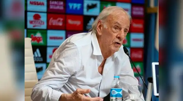 César Luis Menotti: “Muchas mujeres juegan mejor al fútbol que los hombres” César Luis Menotti: “Muchas mujeres juegan mejor al fútbol que los hombres”