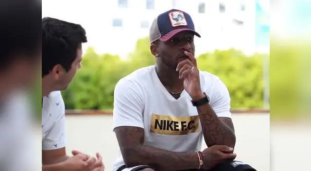 Jefferson Farfán: "Si no hubiese sido futbolista, hubiera sido 'Choro'"