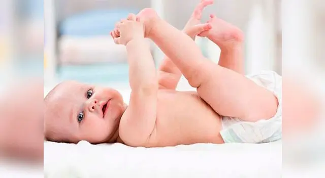 El pañal no debe lastimar su ombligo pues es una zona muy delicada y de mucho cuidado los primeros días El pañal no debe lastimar su ombligo pues es una zona muy delicada y de mucho cuidado los primeros días