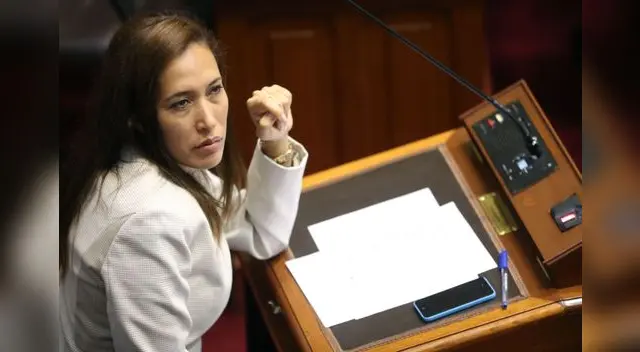 Nueve congresistas mujeres apoyan a agresor de Noceda