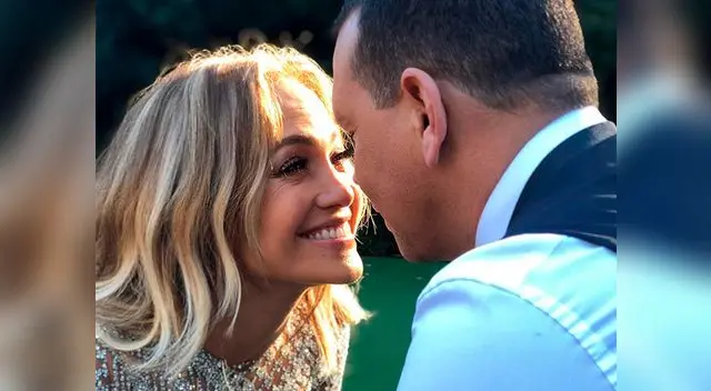 Jennifes López luce al natural en foto y fanáticos explotaron