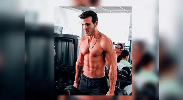 Mario Irivarren imita a la Foquita Farfán en Punta Hermosa