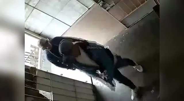 Captan a delincuentes robando cabina de Internet Captan a delincuentes robando cabina de Internet