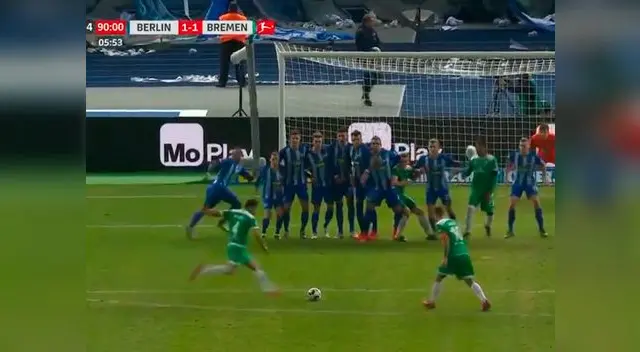 Mira el golazo de Claudio Pizarro en la última jugada del partido Mira el golazo de Claudio Pizarro en la última jugada del partido