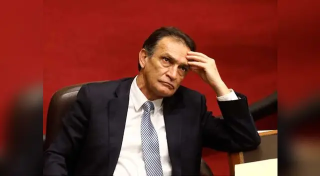 Otro dolor de cabeza para Héctor Becerril